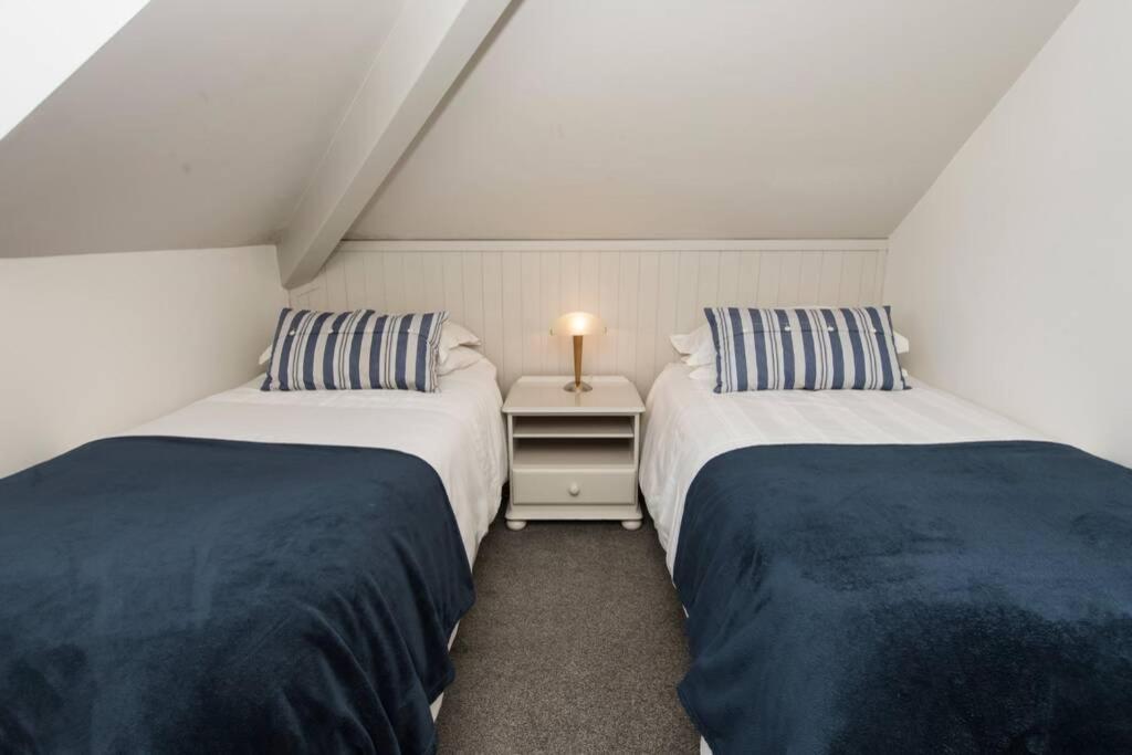 Headlands-2 Bed-sea View Apartment-trearddur Bay * Trearddur