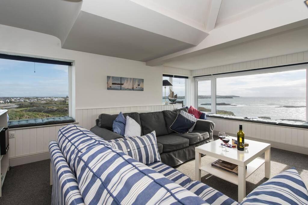 Headlands-2 Bed-sea View Apartment-trearddur Bay Holiday home Trearddur